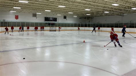 Minor hockey players 'excited' to take the ice with Team Canada | CTV News