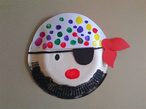 Paper Plate Pirate | Fun Family Crafts