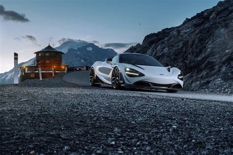 Download Supercar Silver Car Car McLaren Vehicle McLaren 720S 4k Ultra HD Wallpaper