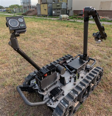 New robots help EOD teams do jobs safer, better, faster > Joint Base San Antonio > News