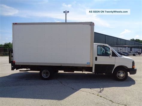 2004 Chevrolet Express Cargo 3500