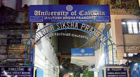 examination | Calcutta University students cross rivers to bridge divide - Telegraph India