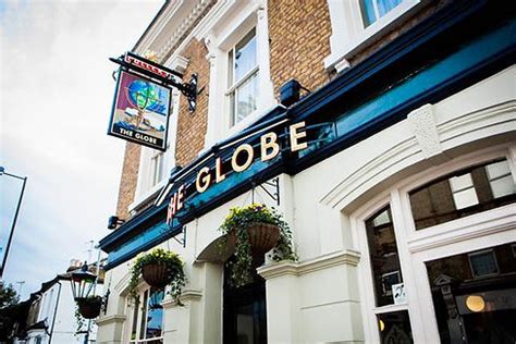 The Globe, Brentford | Pub, Dining, Function Room & Garden