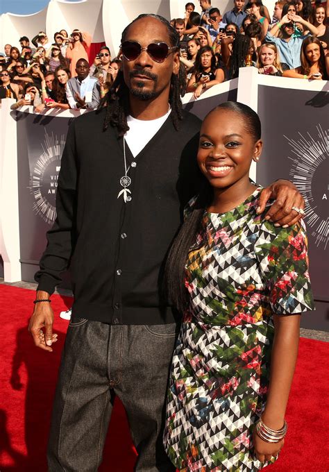 Snoop Dogg and His Daughter Cori | All the Stars on the MTV VMAs Red Carpet Right Here ...