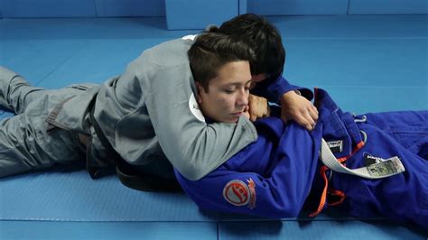 Different Ways In Which You Can Finish A Jiu-Jitsu Choke - BJJ World