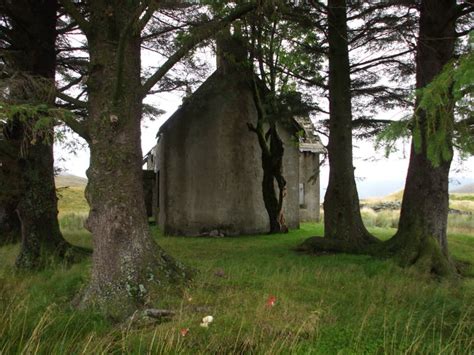 Scotland's Road to the Isles — Staoineag Bothy to Lùibeilt