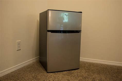 Best Compact Refrigerator Freezer Combo For Small Space | Review | Compact refrigerator ...