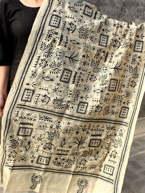 Black kantha embroidered Ivory Tussar silk Dupatta – Shilphaat.com