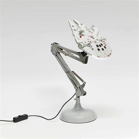 Star Wars Millennium Falcon LED Desk Lamp | Gadgetsin