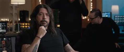 Foo Fighters' Dave Grohl Appears In New Superbowl Ads For Crown Royal ...