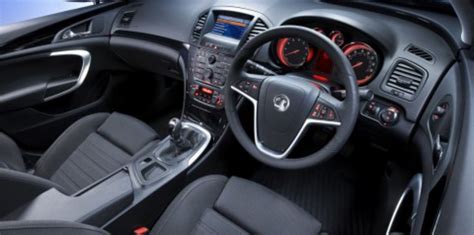 GM reveals Insignia interior