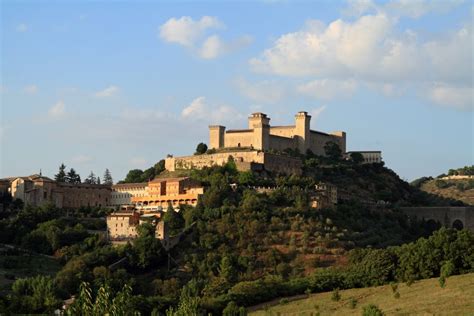 A Travel Guide to Spoleto, Italy