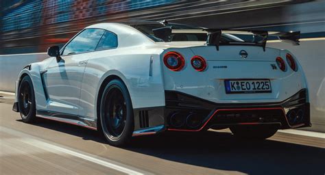 New Nissan GT-R Might Finally Arrive As A Hybrid In 2023 | Carscoops