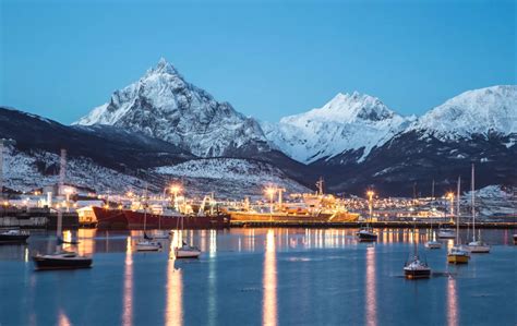 Argentina Patagonia & Glaciers Tour - Ushuaia, Calafate, Perito Moreno