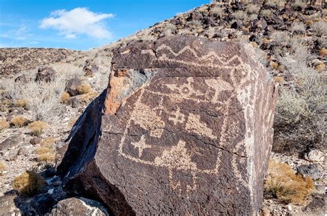 Walk Through History at Petroglyph National Monument - Travel Addicts