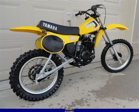 1981 YZ 80 | Yamaha bikes, Vintage bikes, Cool dirt bikes