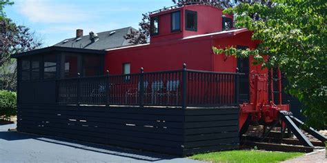 The Caboose Inn - Accommodations - Old Harbor Inn - South Haven, MI ...