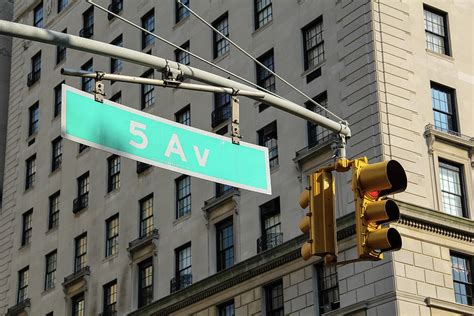 New York 5th Avenue traffic sign seen from the Central Park Photograph ...