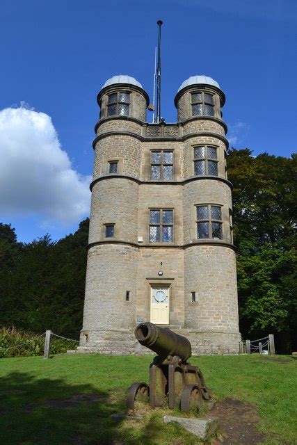 Chatsworth Estate - The Hunting Tower © Neil Theasby cc-by-sa/2.0 :: Geograph Britain and Ireland