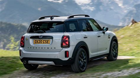 Here's what's new on 2021 Mini Countryman hybrid