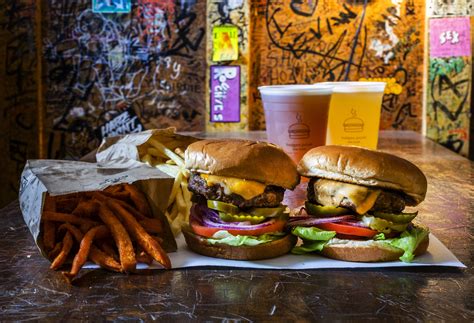 NYC’s 8 Best Neighborhood Burger Joints That Will Have You Drooling! - New York Local News