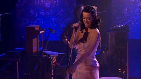 Katy Perry ~ MTV Unplugged - Katy Perry Image (16744682) - Fanpop