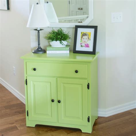 The Best Way to Update Oak Furniture: Before & After | Hardwood floor colors, Oak furniture, Oak ...