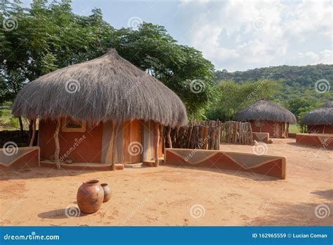 Botswana village stock image. Image of pastoral, doors - 162965559