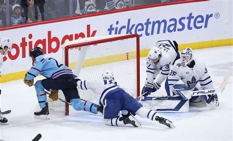 "Bettman clown league what a joke": Maple Leafs' goal getting waived ...