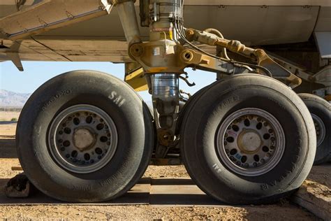 747-200 Landing Gear Detail : aviation