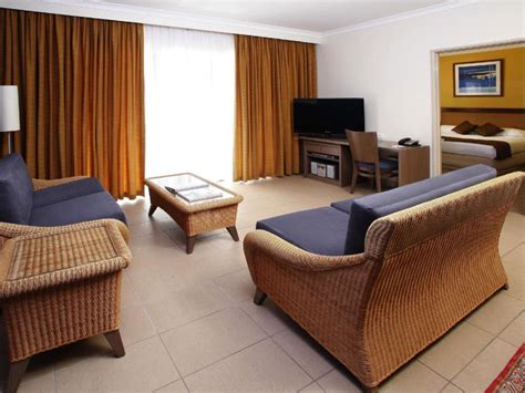 Best Price on Mantra Geraldton Hotel in Geraldton + Reviews!