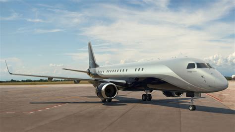 BAS GmbH - Ihr Flugzeug ist bei uns Chefsache | Embraer Lineage 1000E