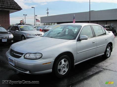 2002 Chevrolet Malibu - Information and photos - MOMENTcar