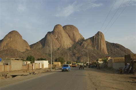 Kassala (Sudan) | Khatmiya - old part of Kassala town undern… | Flickr