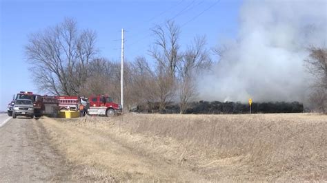 Multiple hay bales burn in grass fire near Hedrick | KTVO