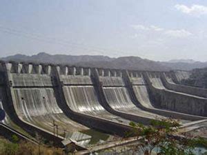 Places to visit in Gujarat: Ukai Dam-Gujarat-www.vishvabhraman.com