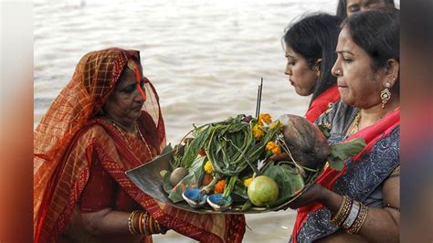 Chhath puja | Chhath Puja celebrations at seven Kolkata ghats - Telegraph India