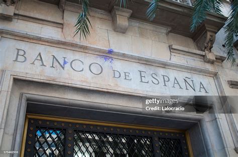 Bank Of Spain High-Res Stock Photo - Getty Images