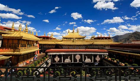 Jokhang Temple: legendary history, sacred Buddha, expert tour plan ...