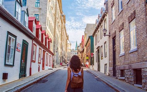 3 BEST Hostels in Quebec City 2024 (Solo-Travel + Map)