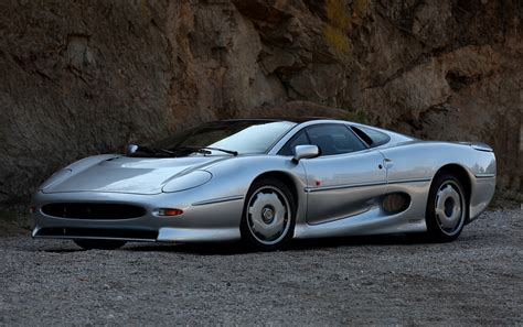 1993 Jaguar XJ220 | Gooding & Company