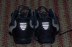 Category:Athletic shoes - Wikimedia Commons