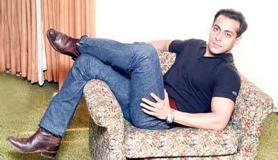 Salman Khan- Style shoes ad. | Bollywood actors, Salman khan, Bollywood ...