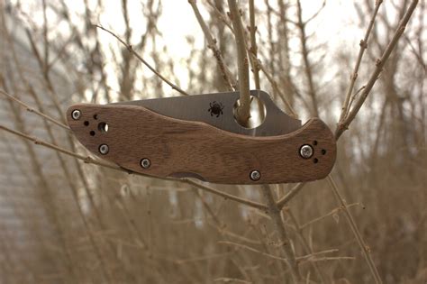 Spyderco Delica 4 Scales // Stabilized Walnut - Etsy