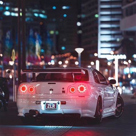 @zlrgram on Instagram: “🌃 by @adlawd” Nissan Gtr R34, R34 Gtr, Nissan ...