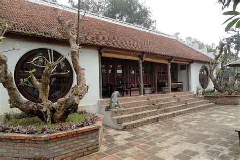 Discovering unique traditional house architectures in Vietnam | Eviva Tour