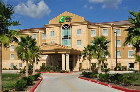 HOLIDAY INN EXPRESS & SUITES HUNTSVILLE, AN IHG HOTEL - Updated 2023 ...