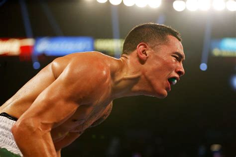 Boxing News: Oscar Valdez comes across a rattlesnake