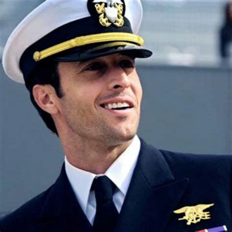 Lieutenant Commander Steve McGarrett ♥ Scott Caan, Alex O'loughlin ...