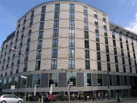 Hotel Meliá Berlin (Berlin-Mitte, 2006) | Structurae